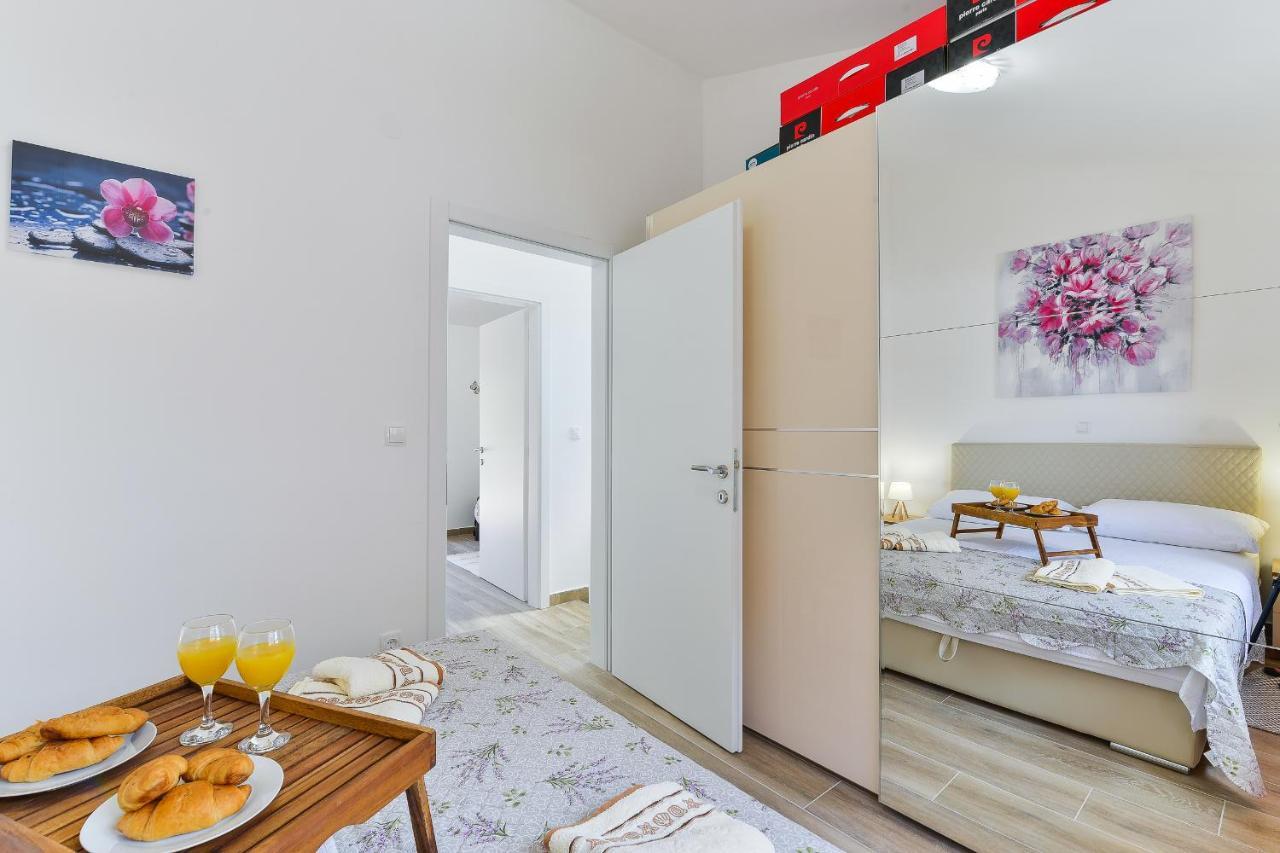 Cascada Villas With Private Jacuzzi And Private Parking Starigrad Paklenica Exterior foto